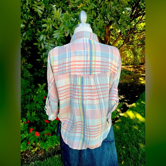 Heartloom Multicolor Plaid Button-Down Shirt - Picture 6 of 8